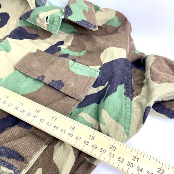 Golden Manufacturing Co Woodland Camo Combat Button Down Coat Size Small Short - Picture 8 of 9